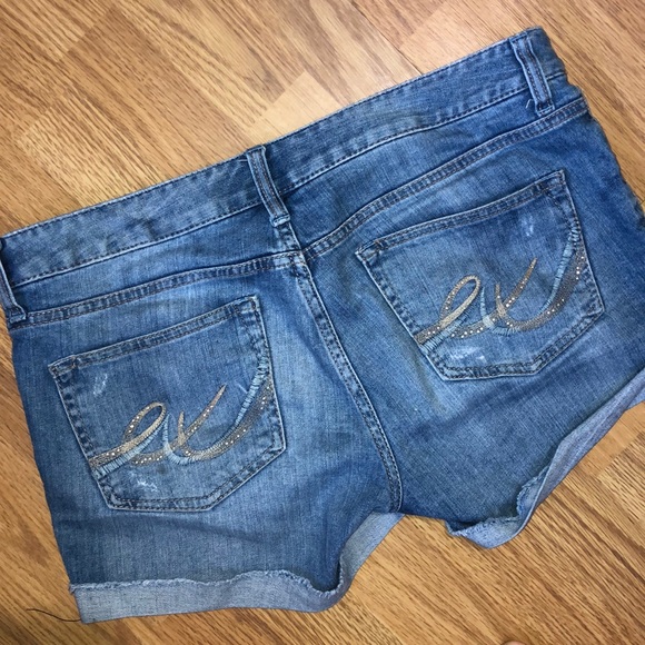 $15 EUC Express Denim Jean Shorts Cuffed Light - Picture 2 of 6